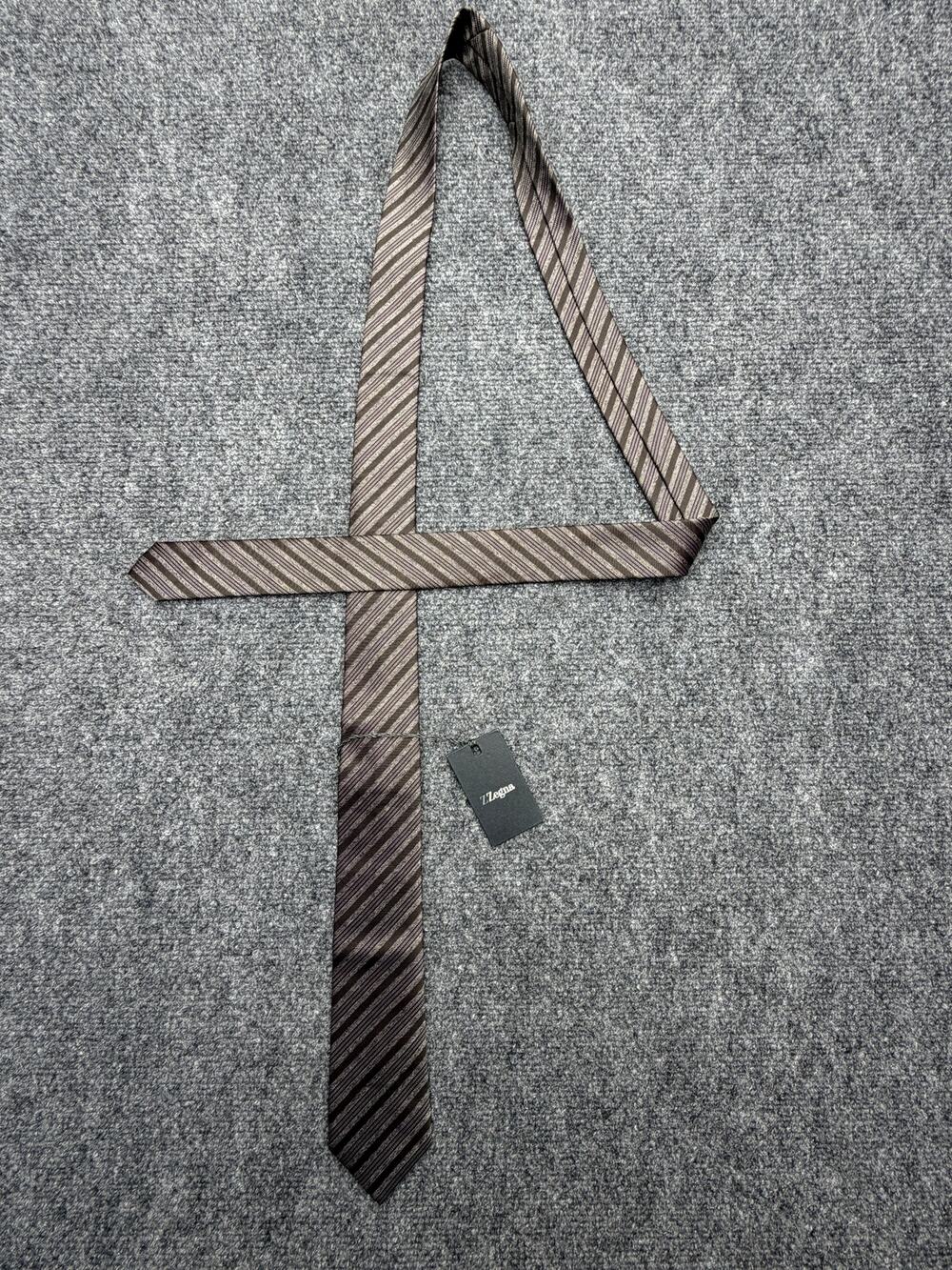 Z Zegna 100% Silk Made in Italy Striped Luxury Tie Brown Taupe NWT
